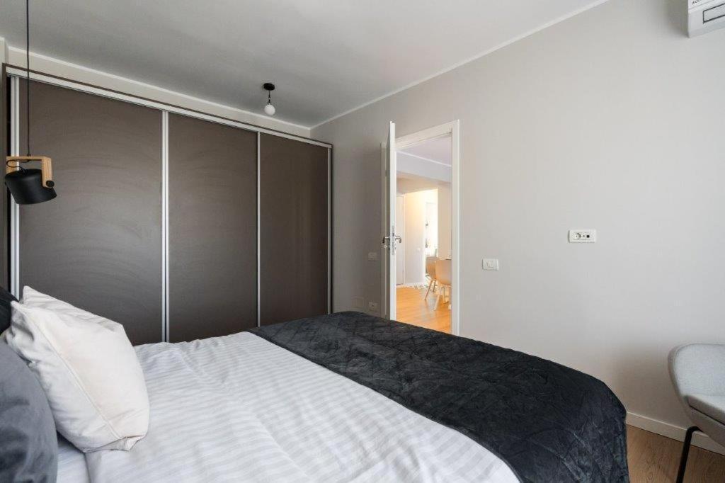 Downtown Modern - 2Br Apartment Bucureşti Eksteriør bilde