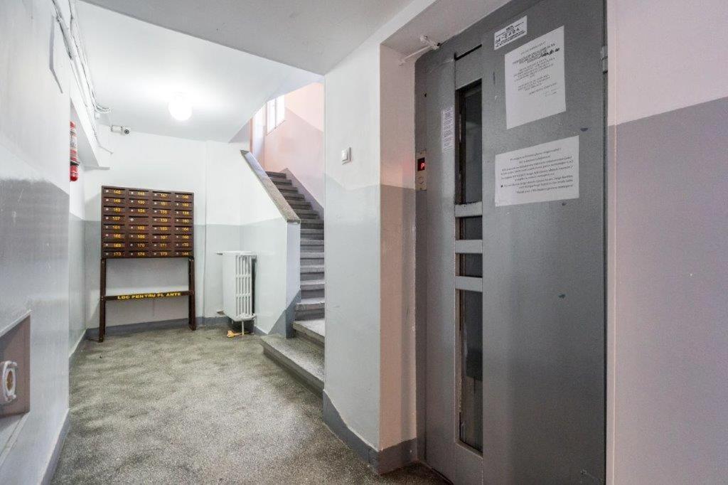 Downtown Modern - 2Br Apartment Bucureşti Eksteriør bilde