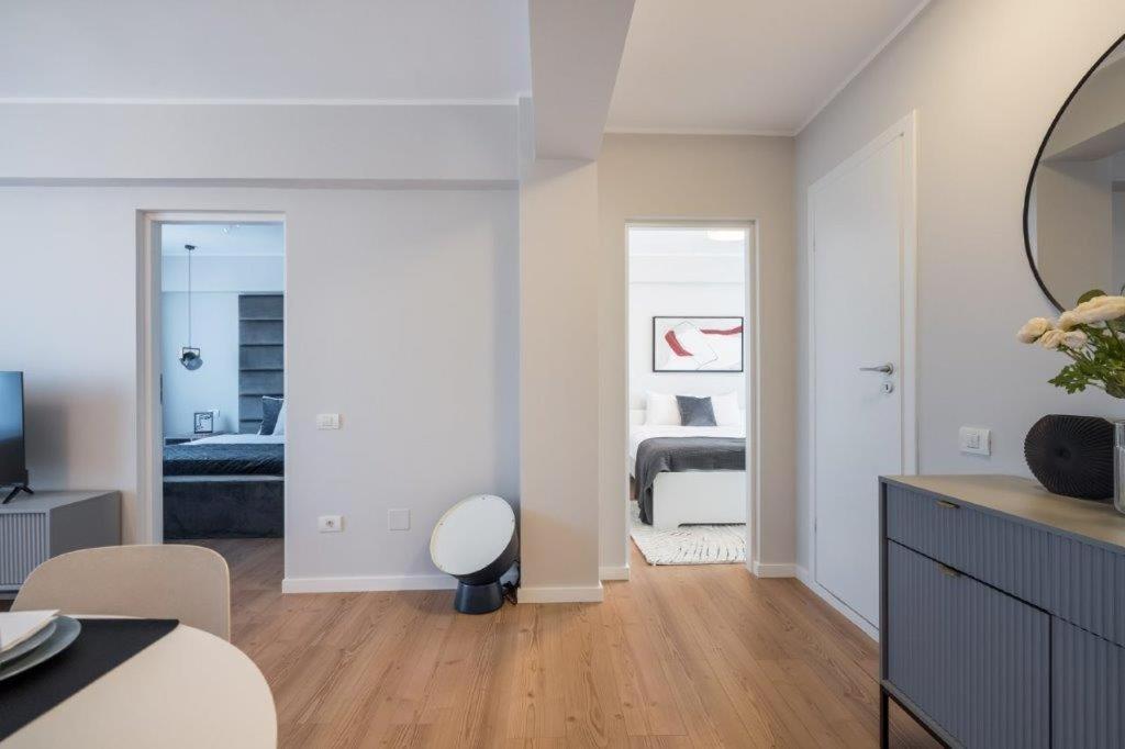 Downtown Modern - 2Br Apartment Bucureşti Eksteriør bilde